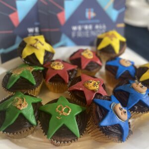 cupcakes with stars on them